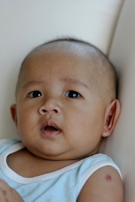 Famille & Amis-Sharp-002